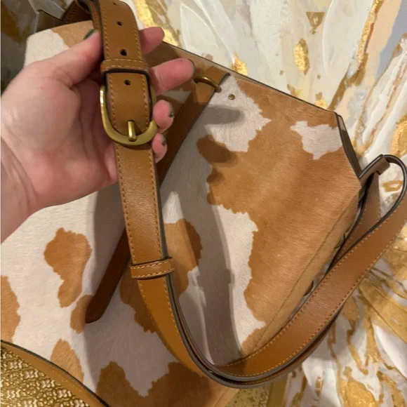 Tory Burch Rowan Cow - Picture 13 of 13